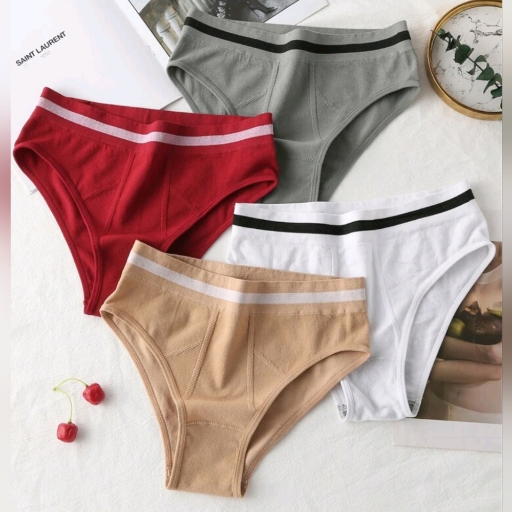 4 Pcs Stripe Tape Seamless Panty Set